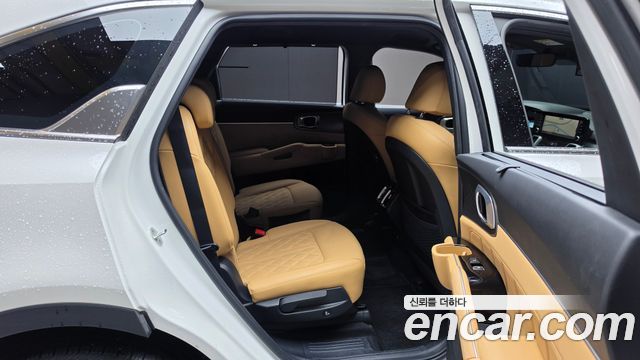 Kia Sorento (IV) Gasoline 2.5T 2WD Noblesse 2023 — фото 11