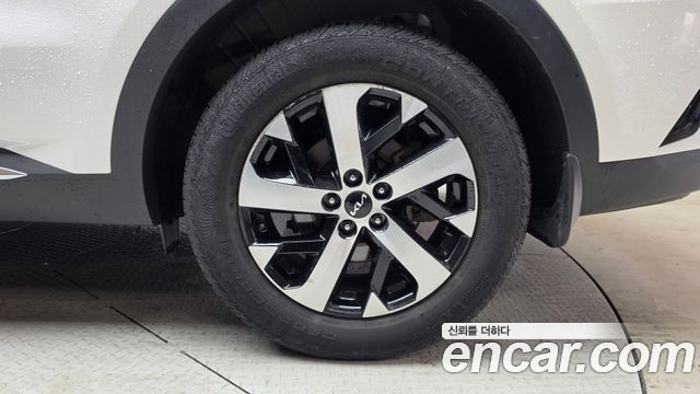 Kia Sorento (IV) Gasoline 2.5T 2WD Noblesse 2023 — фото 21