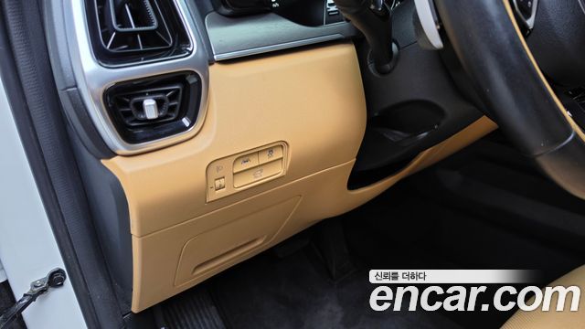 Kia Sorento (IV) Gasoline 2.5T 2WD Noblesse 2023 — фото 27