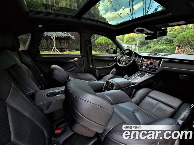 Porsche Macan 2.0 95B 2021 — фото 10