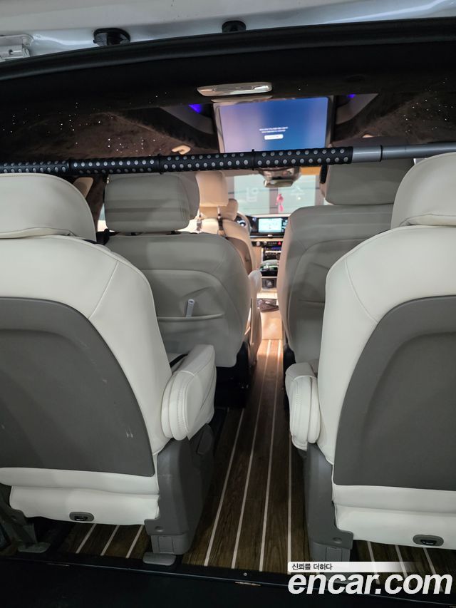 Kia Carnival (IV) Gasoline 9-seater Limousine(Special vehicle) 2023 — фото 3