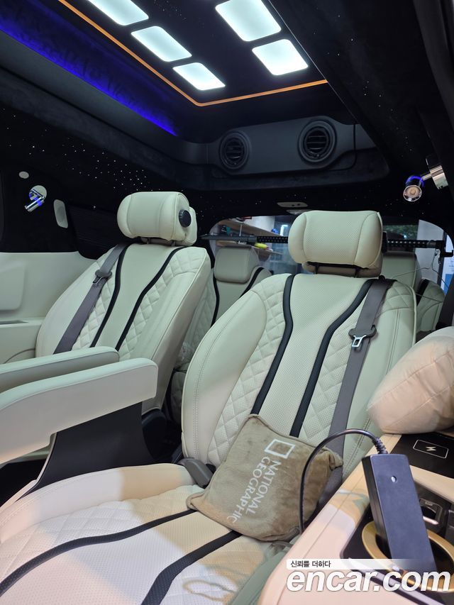 Kia Carnival (IV) Gasoline 9-seater Limousine(Special vehicle) 2023 — фото 5