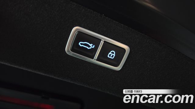 Genesis G80 (RG3) Gasoline 2.5 Turbo AWD 2025 — фото 17