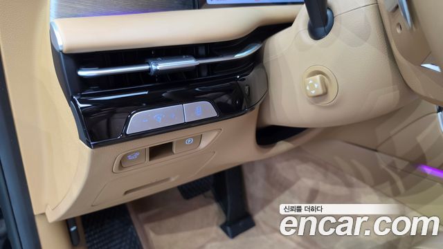 Genesis G80 (RG3) Gasoline 2.5 Turbo AWD 2025 — фото 20