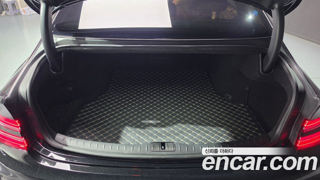 Genesis G80 (RG3) Gasoline 2.5 Turbo AWD 2025 — фото 33