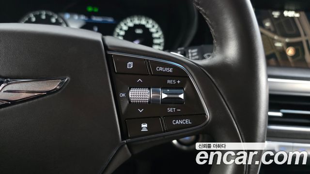 Genesis G90 5.0 AWD Prestige 2019 — фото 18