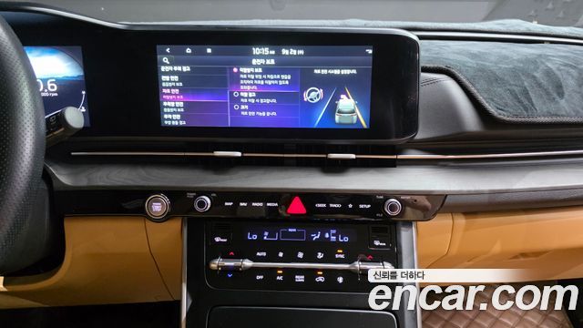 Kia Carnival (IV) Gasoline 9-Seater Prestige 2023 — фото 23