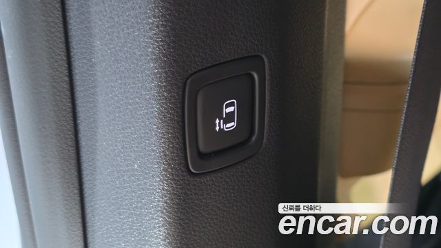 Kia Carnival (IV) Gasoline 9-Seater Prestige 2023 — фото 24