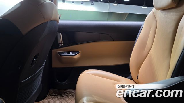 Kia Carnival (IV) Gasoline 9-Seater Prestige 2023 — фото 31