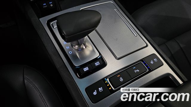 Genesis G80 3.3 GDI AWD Luxury 2018 — фото 9