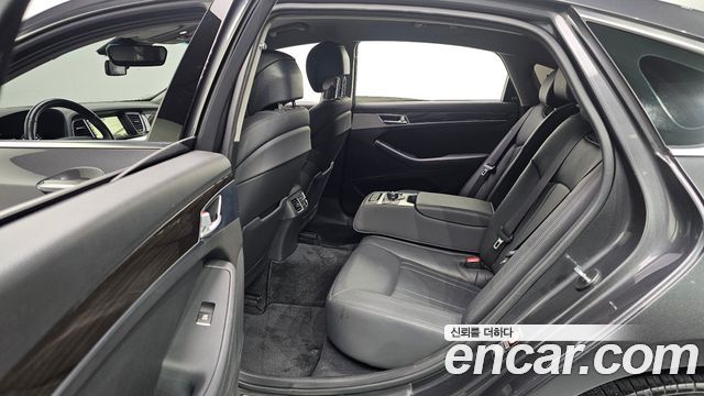 Genesis G80 3.3 GDI AWD Luxury 2018 — фото 11