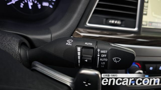 Genesis G80 3.3 GDI AWD Luxury 2018 — фото 15
