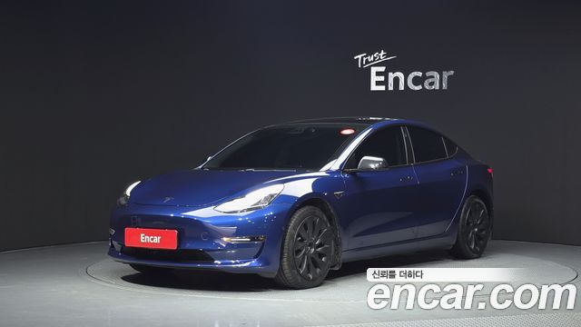 Tesla Model 3 Long Range AWD