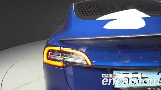 Tesla Model 3 Long Range AWD 2020 — фото 29