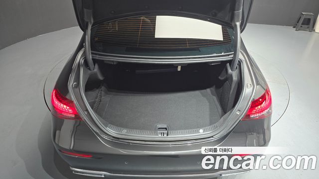 Mercedes-Benz E-Class (W213) E450 4MATIC Exclusive 2021 — фото 16