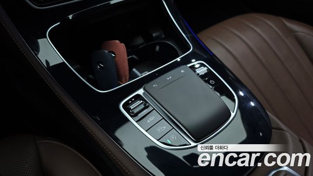Mercedes-Benz E-Class (W213) E450 4MATIC Exclusive 2021 — фото 17