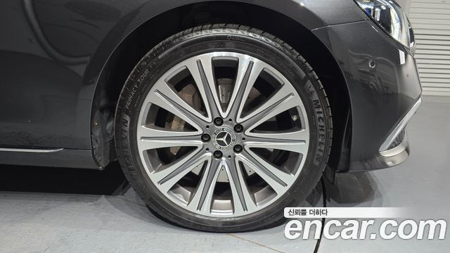 Mercedes-Benz E-Class (W213) E450 4MATIC Exclusive 2021 — фото 21