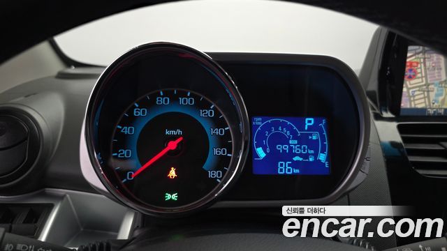 Chevrolet Spark Spark S LT 2014 — фото 8