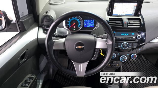 Chevrolet Spark Spark S LT 2014 — фото 13