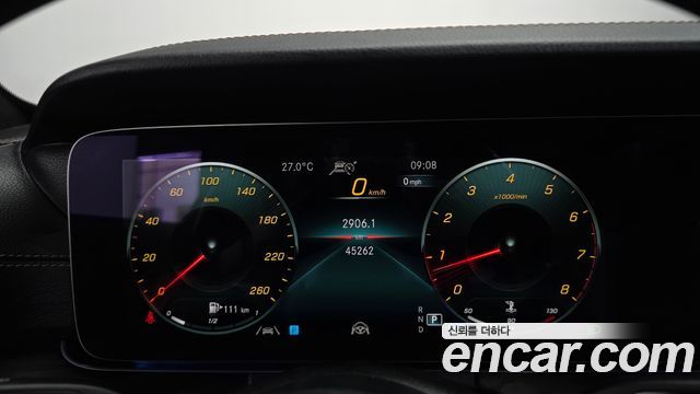 Mercedes-Benz E-Class (W213) E250 AMG Line 2023 — фото 8