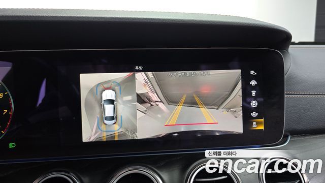 Mercedes-Benz E-Class (W213) E250 AMG Line 2023 — фото 18