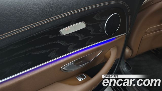 Mercedes-Benz E-Class (W213) E250 AMG Line 2023 — фото 22