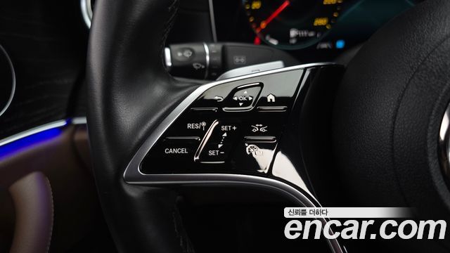 Mercedes-Benz E-Class (W213) E250 AMG Line 2023 — фото 23