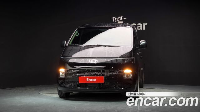 Hyundai Staria Cargo 5-Seater Smart 2025 — фото 3