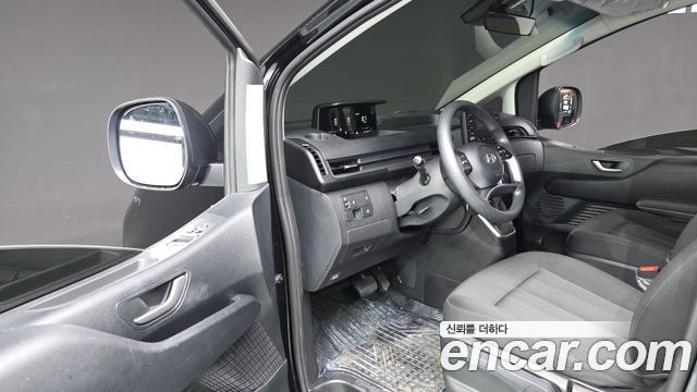 Hyundai Staria Cargo 5-Seater Smart 2025 — фото 10