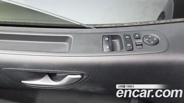 Hyundai Staria Cargo 5-Seater Smart 2025 — фото 15