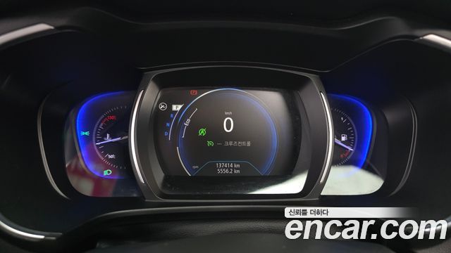 Renault Korea QM6 Diesel 2WD RE Signature 2017 — фото 8