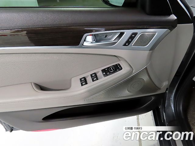 Genesis G80 3.3 GDI AWD Prestige 2020 — фото 16