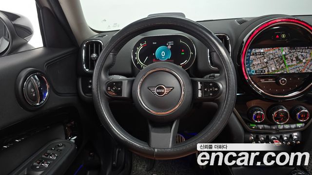 MINI Cooper Countryman Classic Plus 2nd 2022 — фото 17