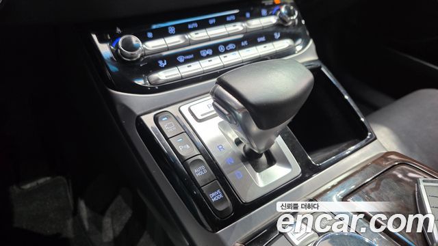 Genesis EQ900 3.3 T-GDI AWD Premiun Luxury 2018 — фото 9