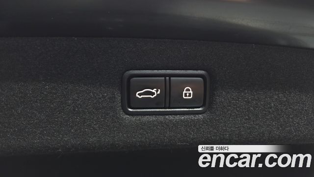 Genesis EQ900 3.3 T-GDI AWD Premiun Luxury 2018 — фото 24