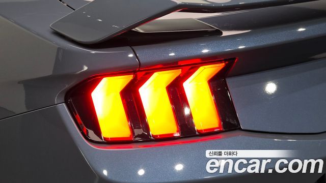 Ford Mustang (VII) 5.0 GT Premium Coupe 2024 — фото 29