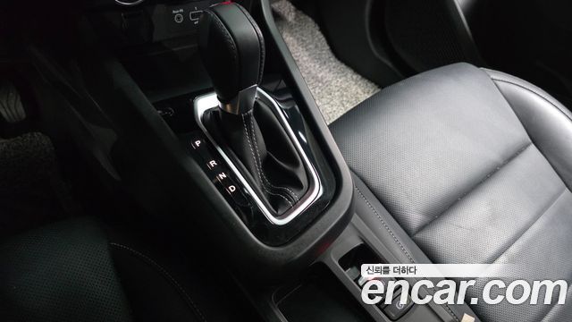 Renault Korea XM3 1.3 TCe RE Signature 2023 — фото 9