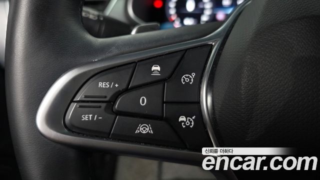 Renault Korea XM3 1.3 TCe RE Signature 2023 — фото 32