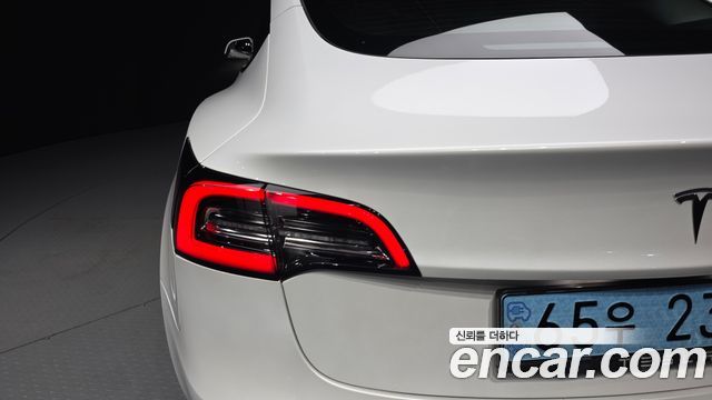 Tesla Model 3 Long Range AWD 2021 — фото 29