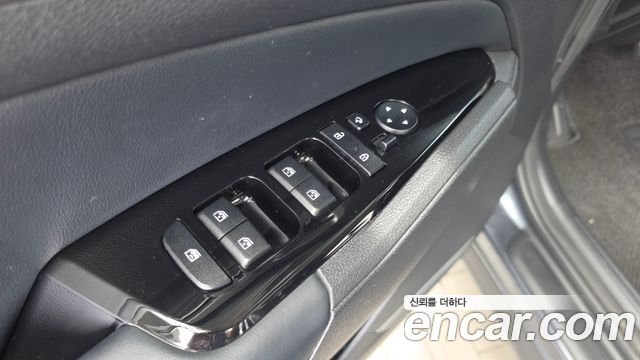 Kia Sportage Hybrid (V) Signature 2WD 2022 — фото 36