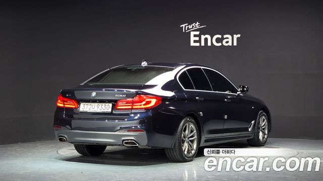 BMW 5 Series (G30) 530i xDrive M Sport Package Plus 2018 — фото 2