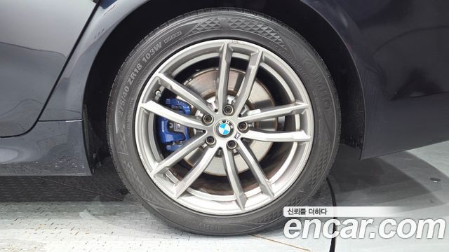 BMW 5 Series (G30) 530i xDrive M Sport Package Plus 2018 — фото 21