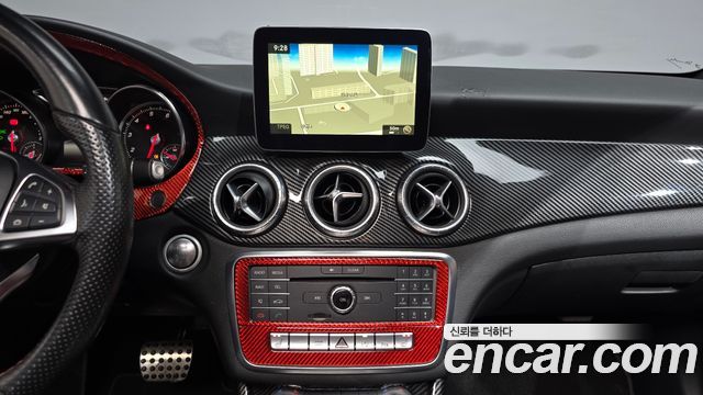 Mercedes-Benz CLA-Class (C117) CLA250 4MATIC AMG Line 2017 — фото 14