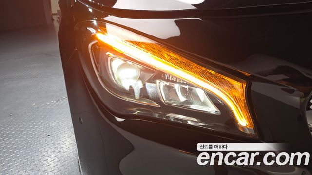 Mercedes-Benz CLA-Class (C117) CLA250 4MATIC AMG Line 2017 — фото 22