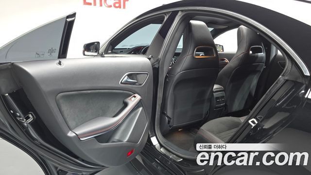 Mercedes-Benz CLA-Class (C117) CLA250 4MATIC AMG Line 2017 — фото 26