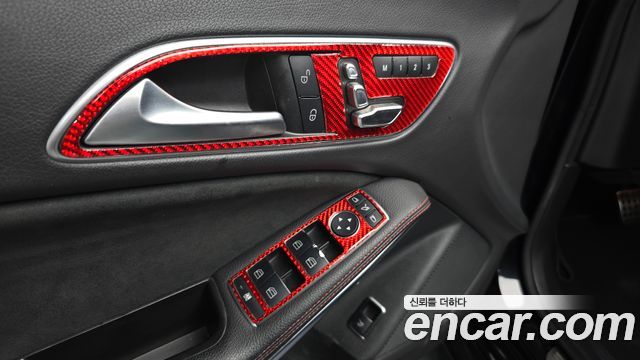 Mercedes-Benz CLA-Class (C117) CLA250 4MATIC AMG Line 2017 — фото 27