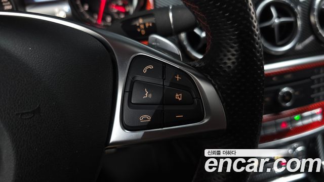 Mercedes-Benz CLA-Class (C117) CLA250 4MATIC AMG Line 2017 — фото 30