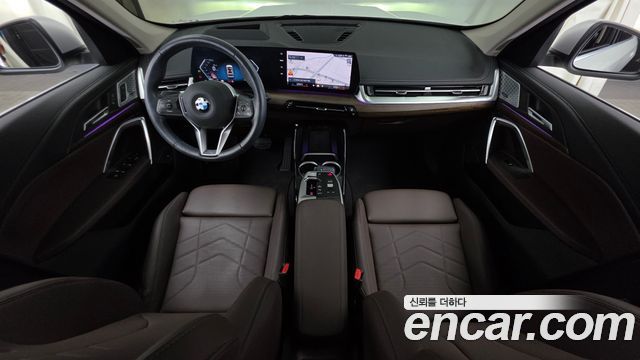 BMW X1 (U11) xDrive 20i xLine 2024 — фото 7