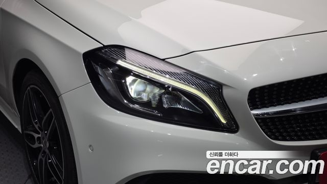 Mercedes-Benz A-Class (W176) A200 AMG Line 2018 — фото 22