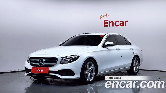 Mercedes-Benz E-Class (W213) E220d Avantgarde